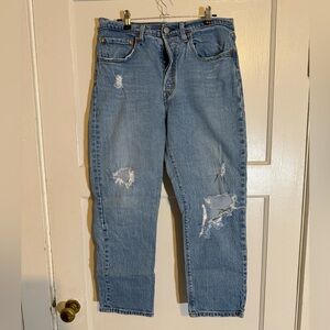 Levi’s distressed 501s